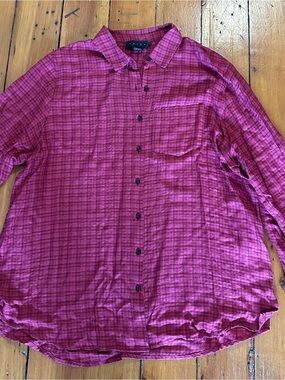 Hatch Boyfriend Shirt in Red Raspberry Plaid, sz 2 (M), Like New